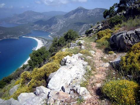 Kalamış Sahili'nin En Güzel Yürüyüş Rotası