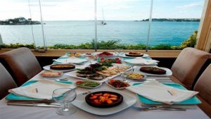Kalamış'ta Deniz Ürünleri Restoranları